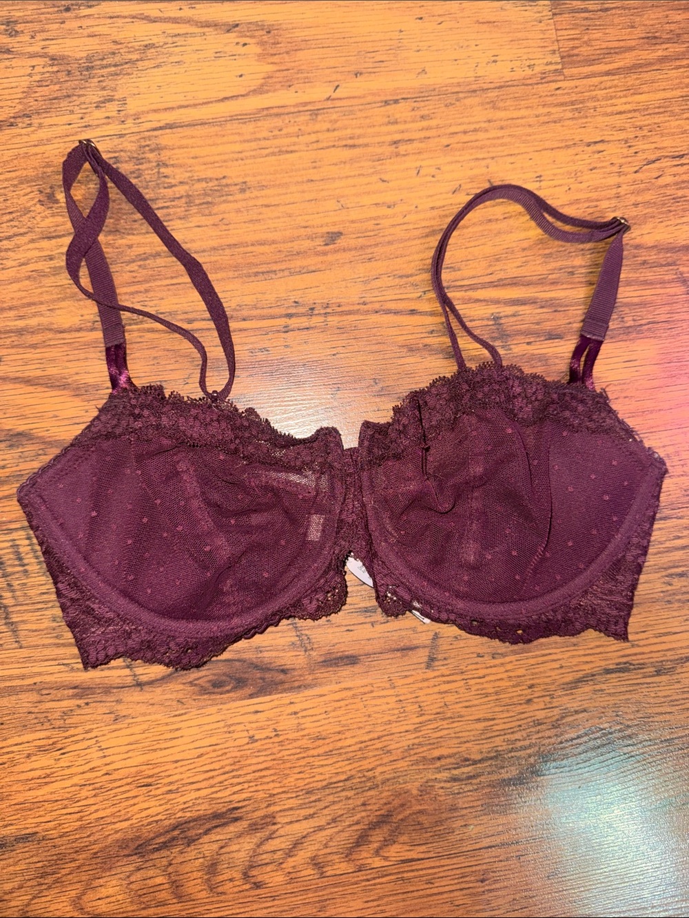 Victoria's Secret Plum Lace Underwire Bra 29.T